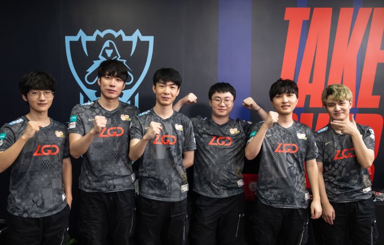 层和教练眼 层和教练眼